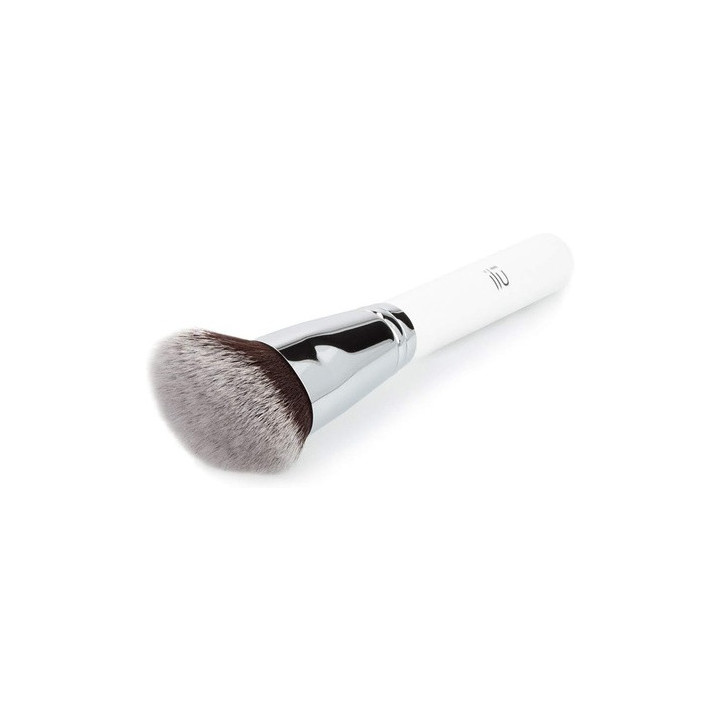 Ilu Mu 301 Angled Blush Kabuki Brush | Bellasoa Paris