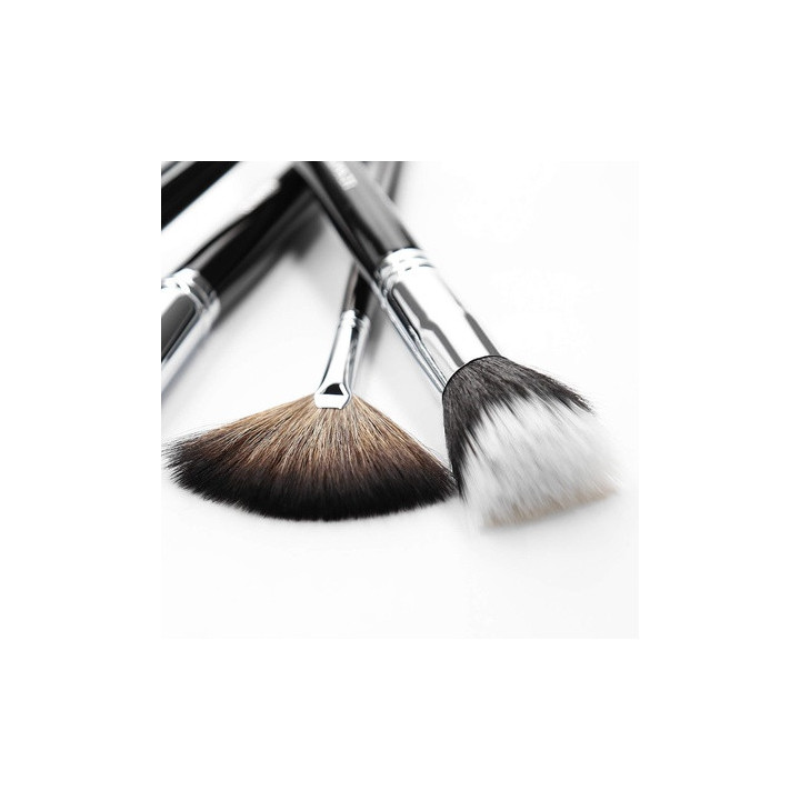 Lussoni Mu Pro 100 Duo Fibre Brush | Bellasoa Paris
